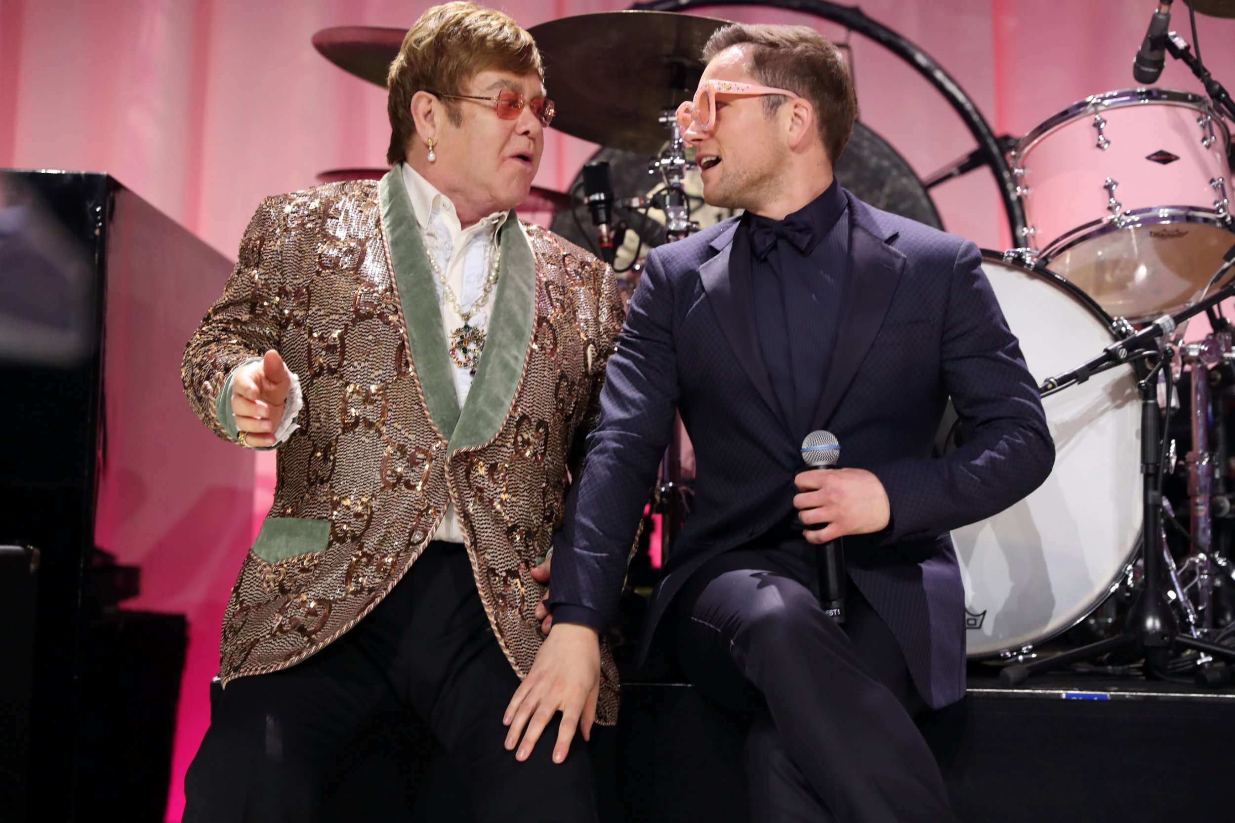 Rocketman star Taron Egerton duets with Sir Elton John at Oscars bash