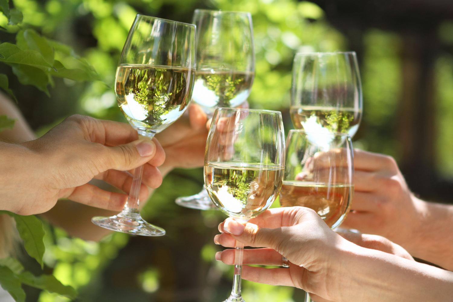 Three experts on the English wine they’ll be drinking this summer