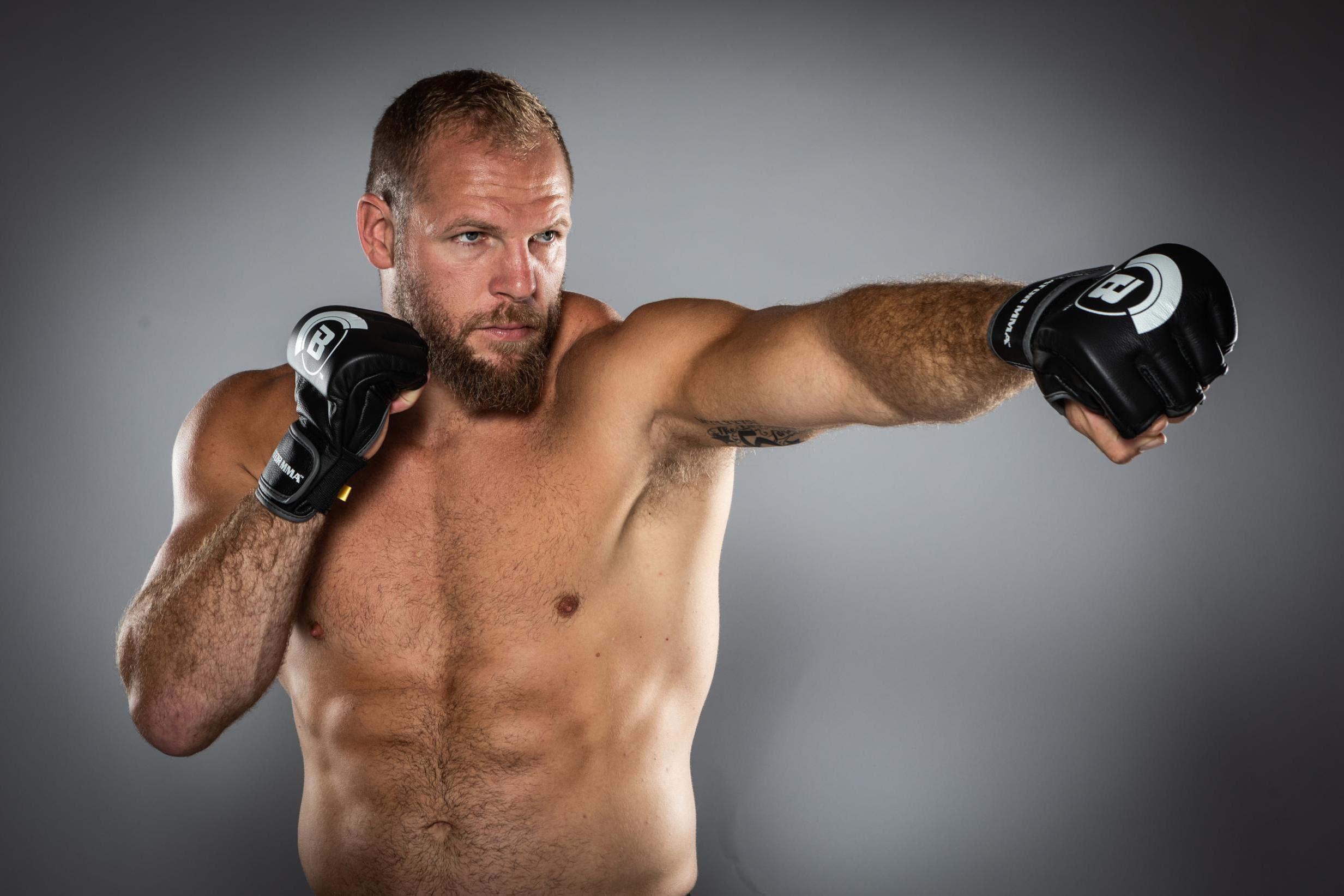 Former rugby star Haskell signs for Bellator in shock MMA switch