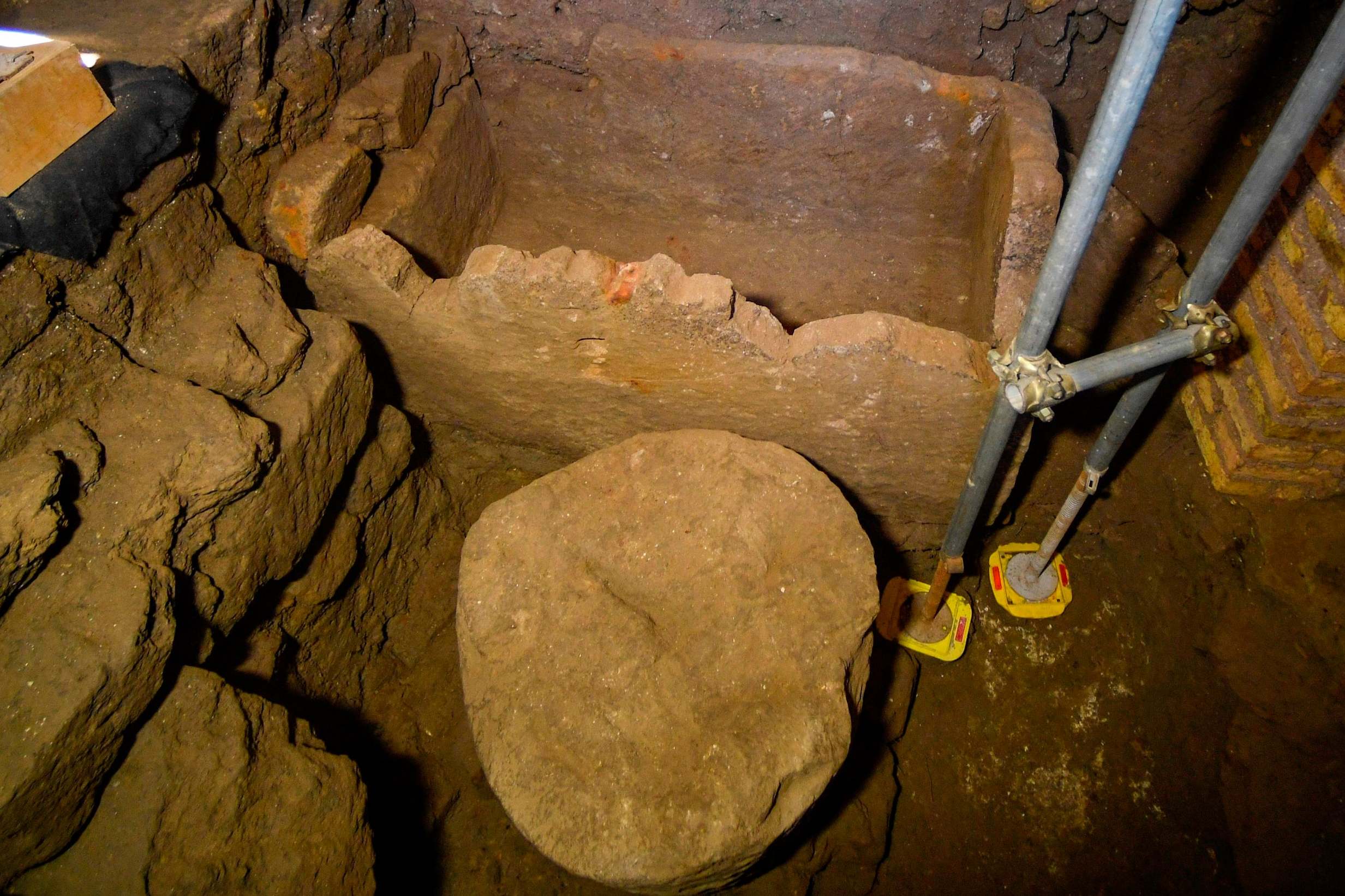 Suspected ‘shrine’ to Rome’s founding father Romulus unearthed