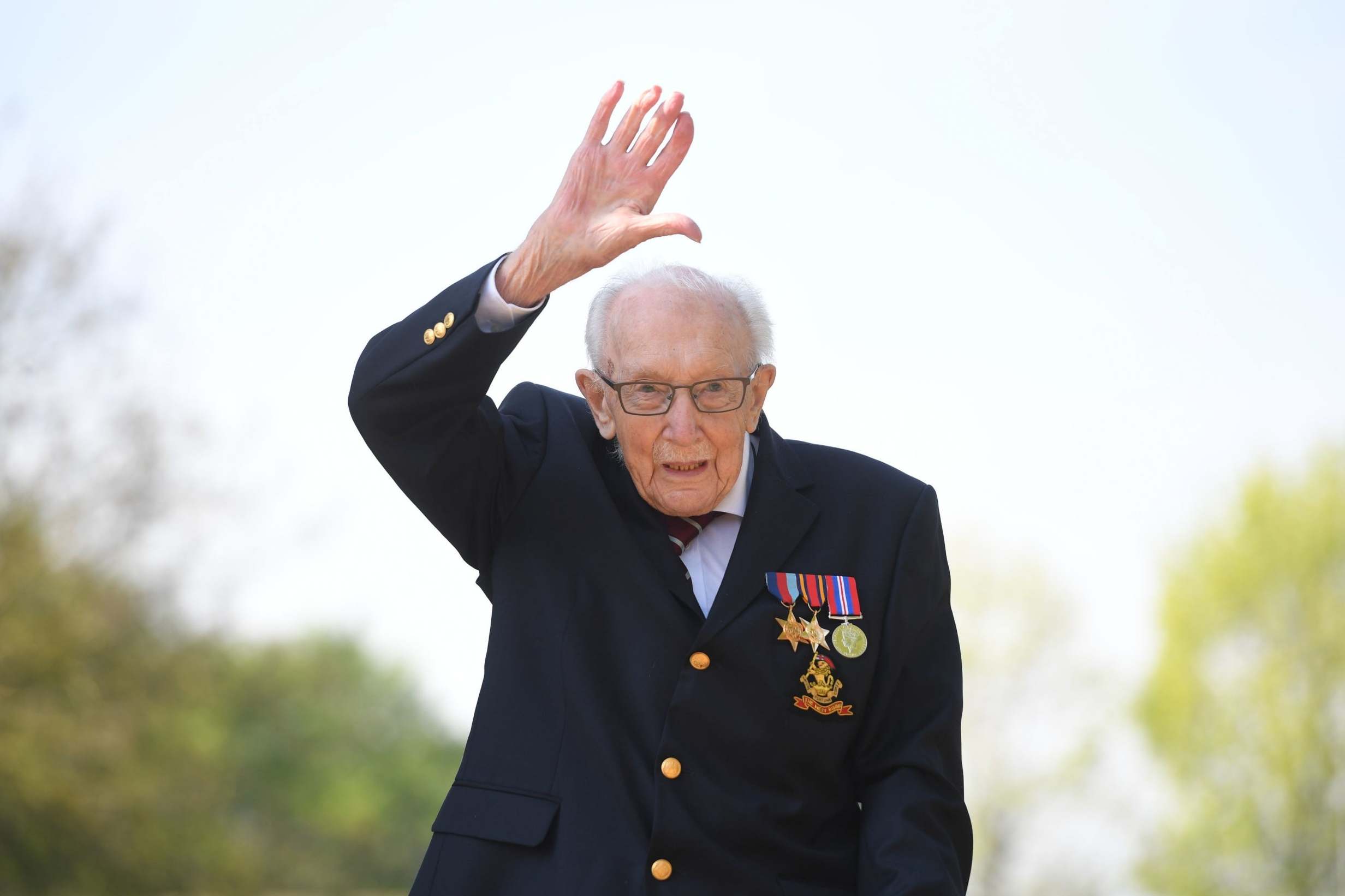 Captain Tom, 99, to help open new Nightingale Hospital