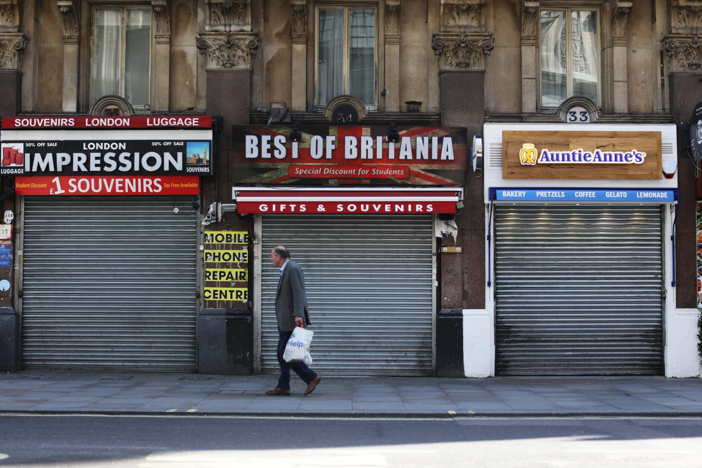 Covid-19 cases falling across 21 London boroughs, new figures show 