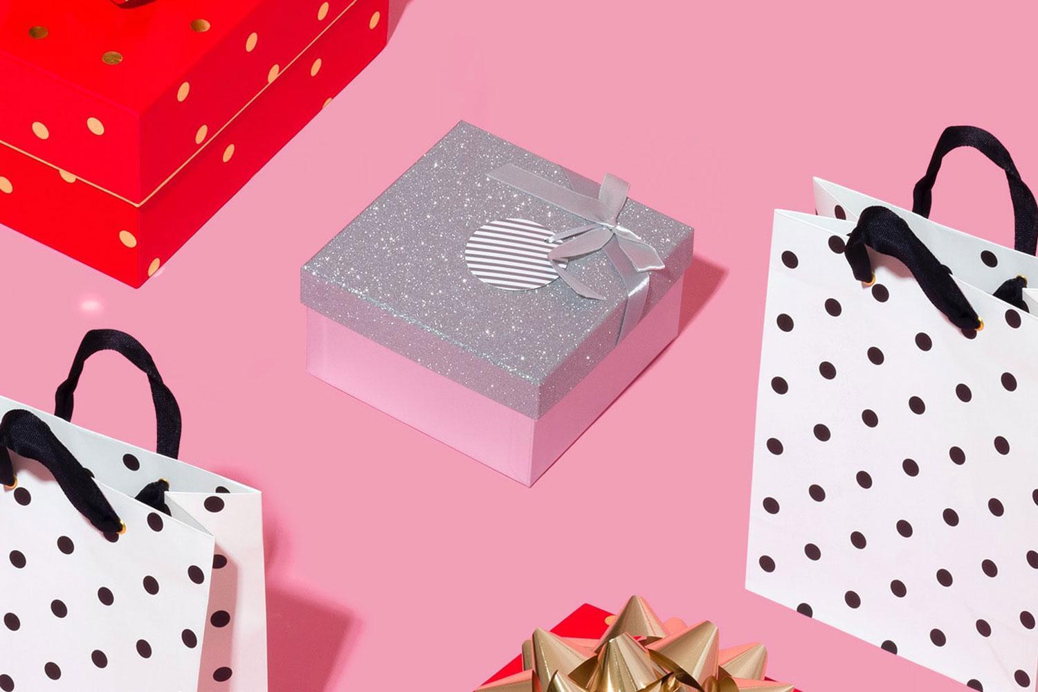 Best gifts for her: present ideas for women that she will love