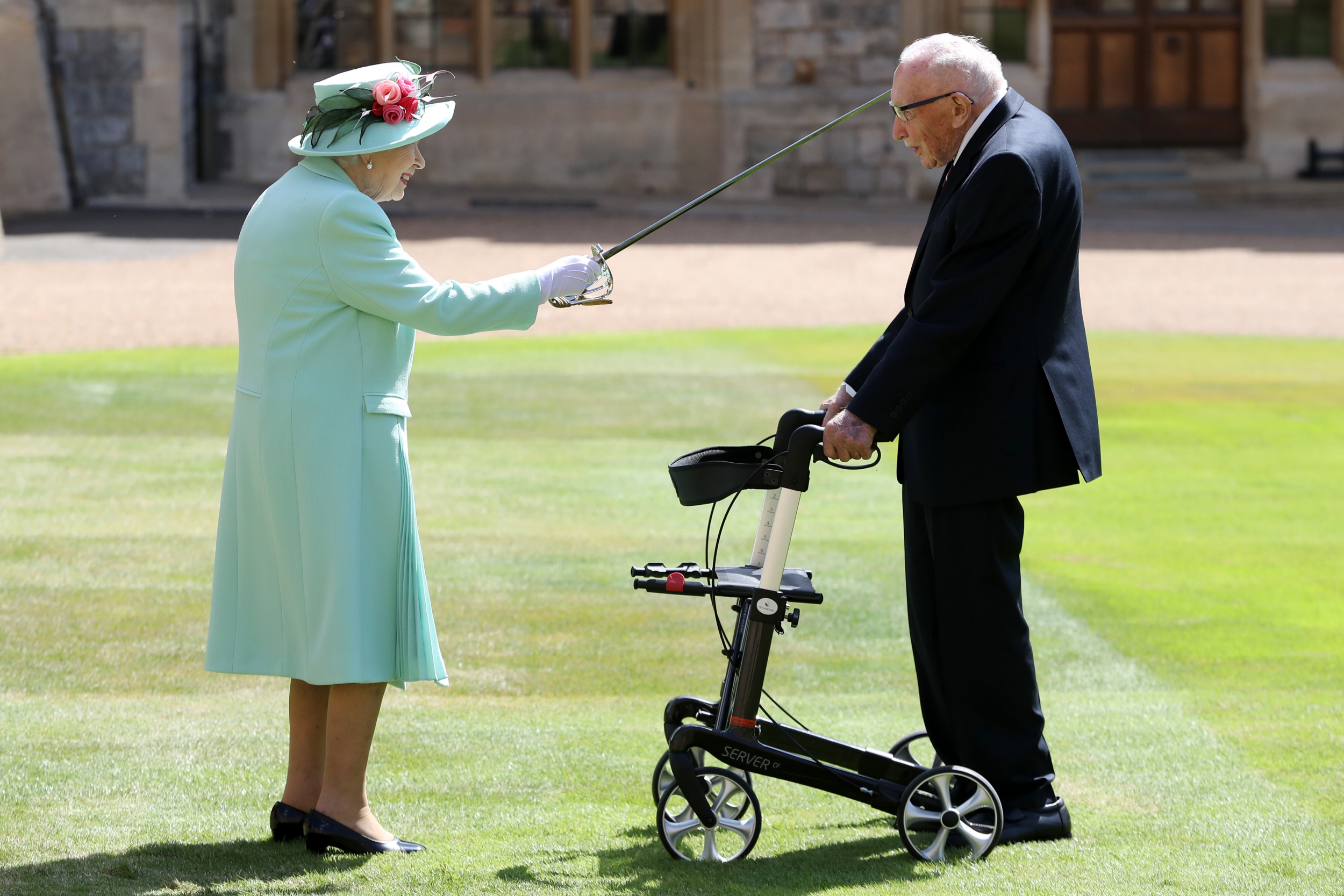 Captain Tom Moore calls Queen 'kindest person you could wish to meet'
