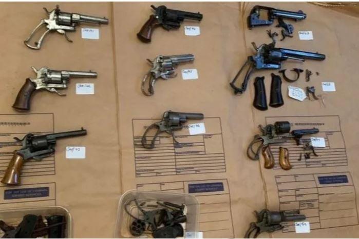 ‘Spray and pray’ machine gun among haul of weapons seized in London