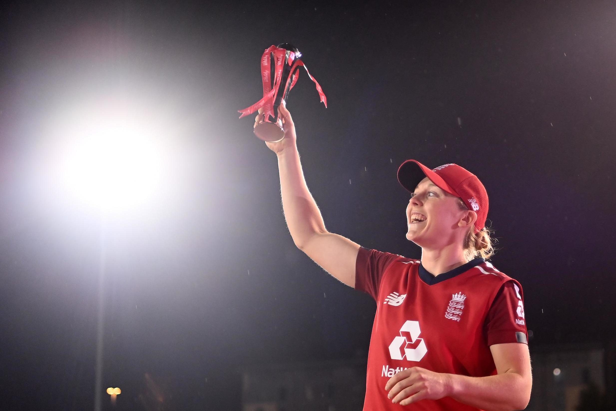 England seal 5-0 series win vs Windies in 'bizarre' five-over finish