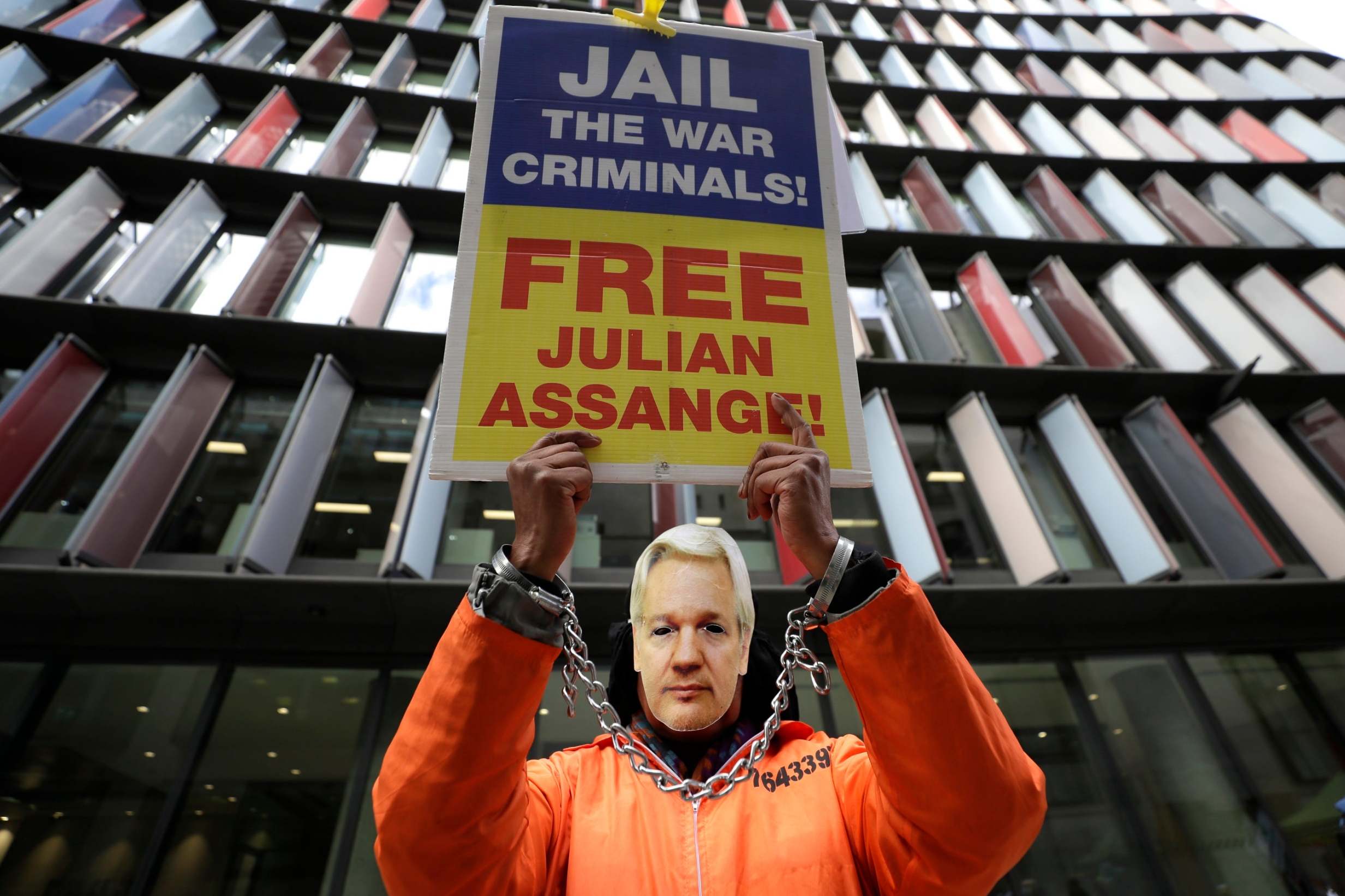 My ringside view in the case of Julian Assange
